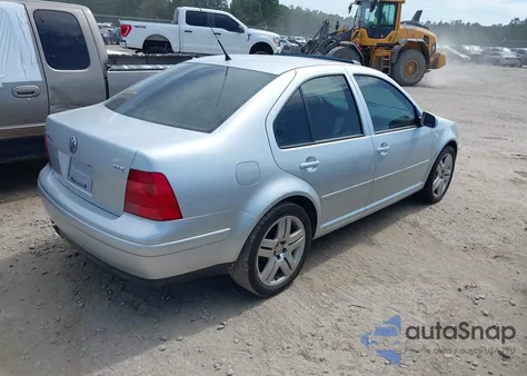 2002 Volkswagen Jetta Gls z USA, uszkodzony, nr VIN 3VWSE69M92M155565